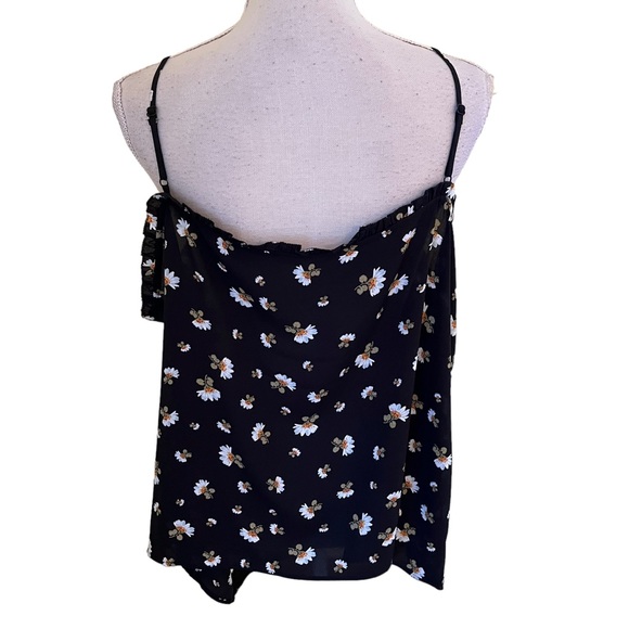 LOFT Black with Floral "Lily" Ruffle Cami XXL - Picture 6 of 9